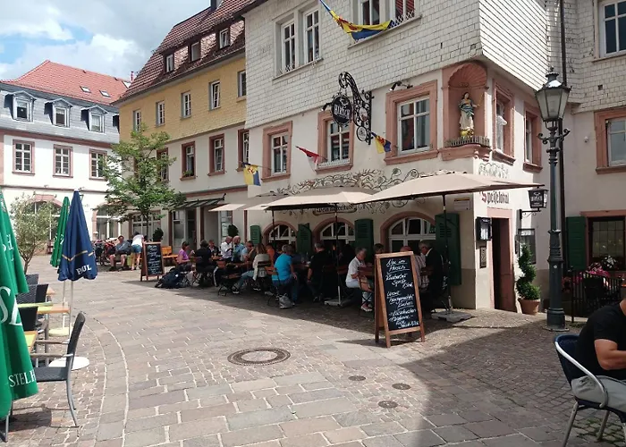 Appartement Schlossberg, Gasthaus Hirsch